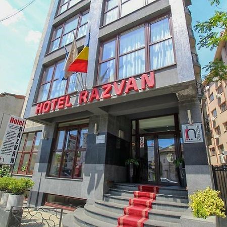 Hotel Razvan Bukarest Eksteriør billede