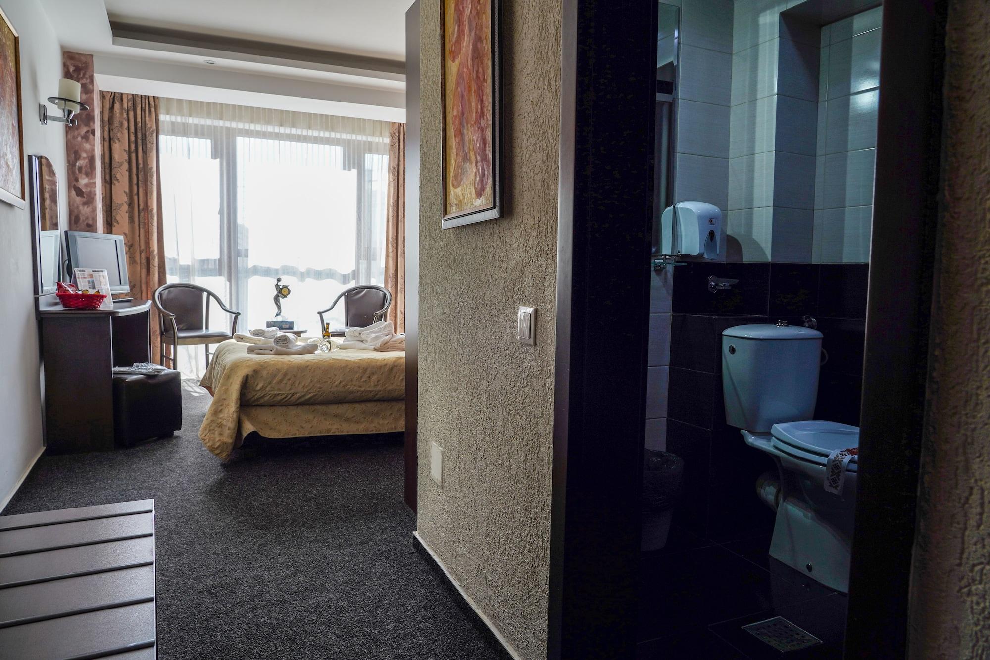 Hotel Razvan Bukarest Eksteriør billede