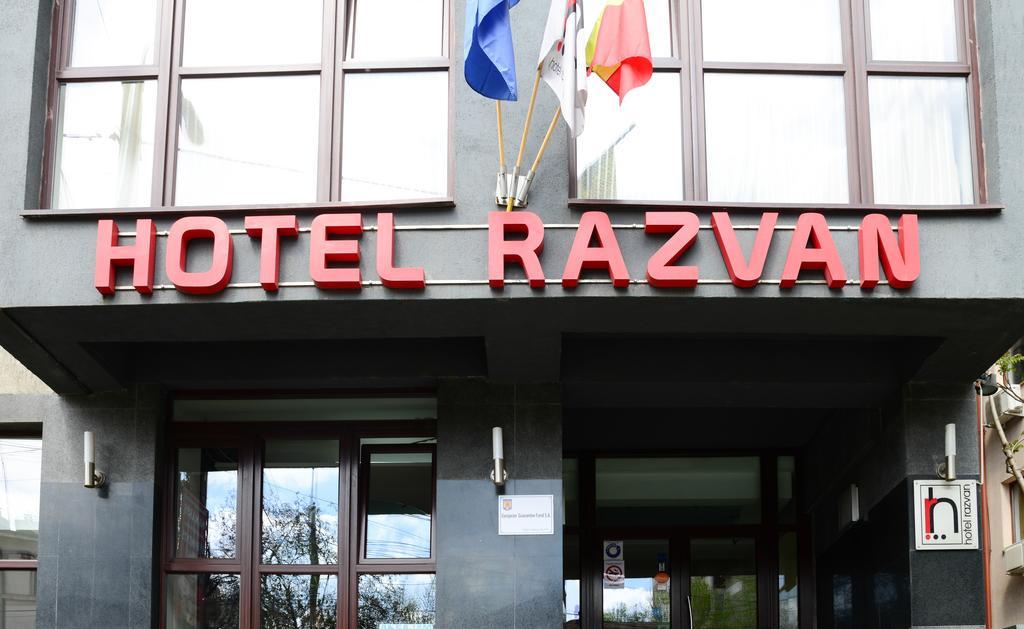 Hotel Razvan Bukarest Eksteriør billede