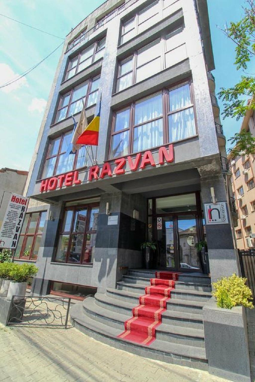 Hotel Razvan Bukarest Eksteriør billede