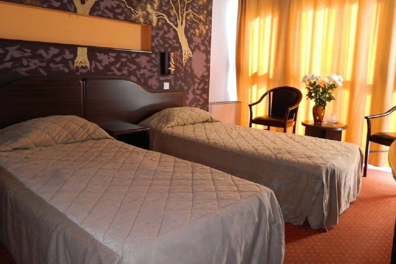 Hotel Razvan Bukarest Eksteriør billede